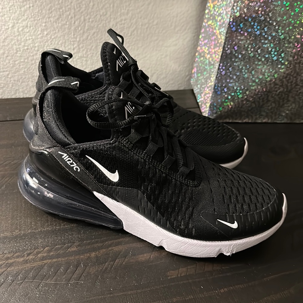 Nike Air 270 Black and White